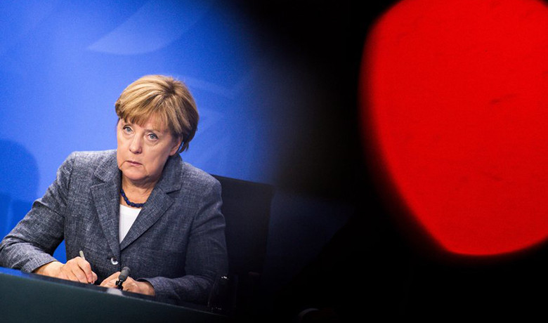 Δημοσκόπηση: Ένας στους δύο Γερμανούς δηλώνει ικανοποιημένος από την Μέρκελ