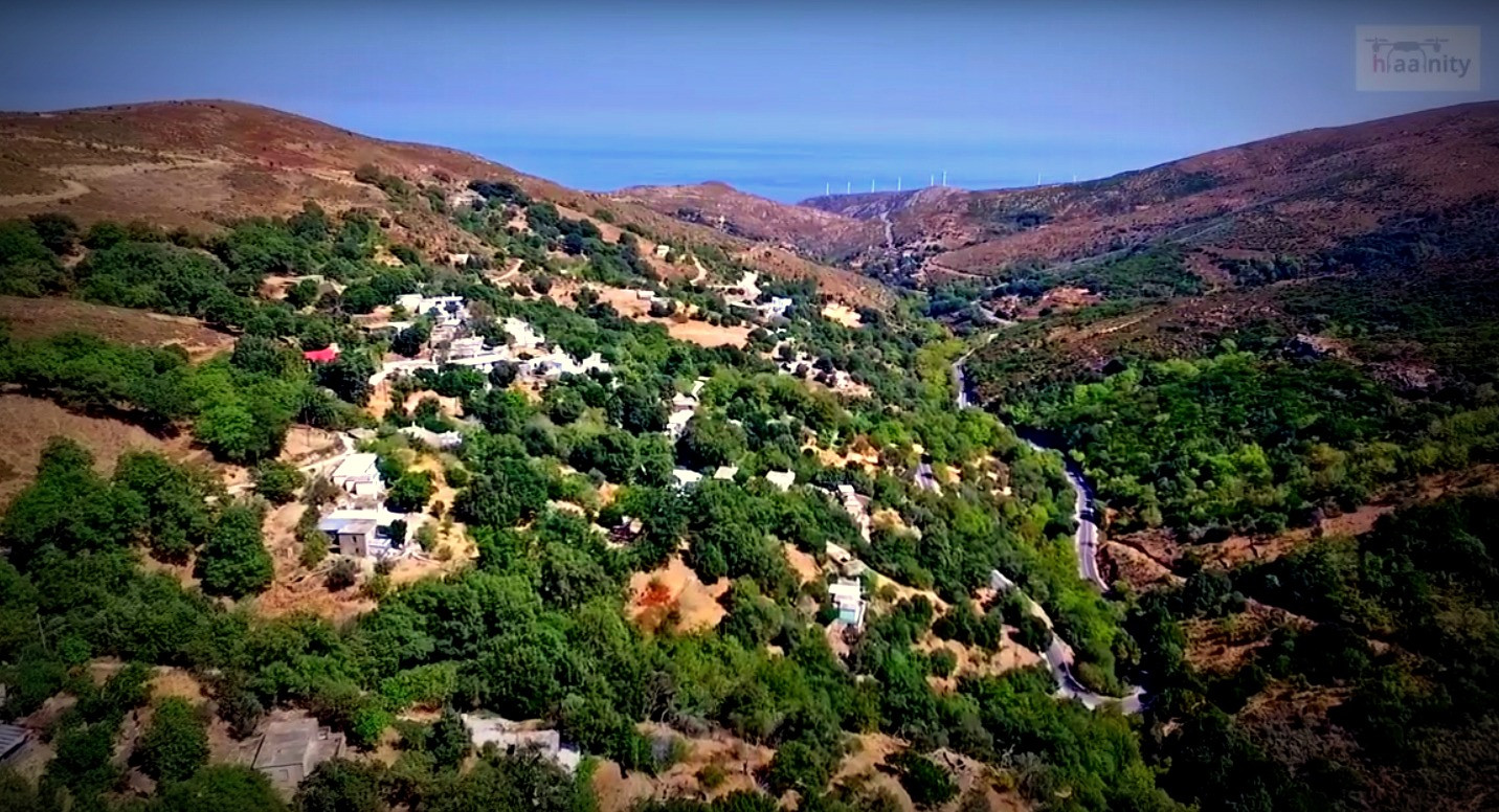 Το μοναδικό χωριό της Ελλάδας που οι κάτοικοι μιλούν με σφυρίγματα [BINTEO]