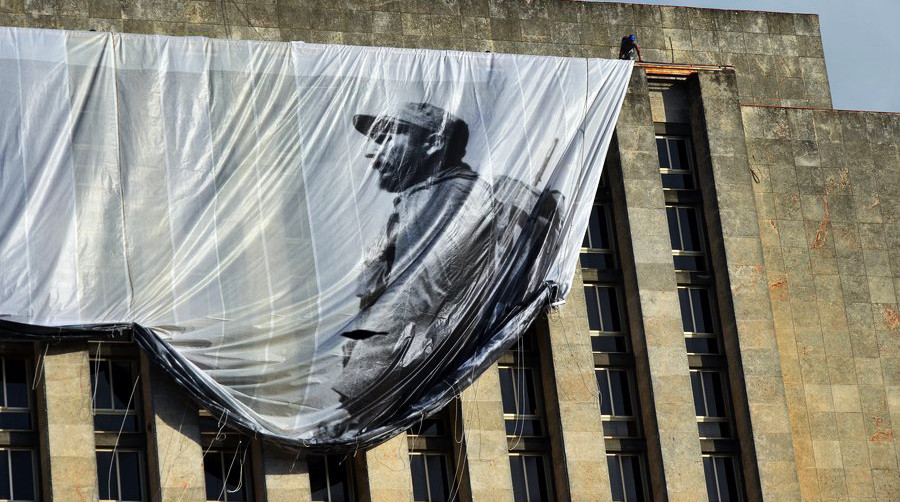 Ξεκίνησαν οι τελετές στην Κούβα για το «αντίο» στον Φιντέλ Κάστρο