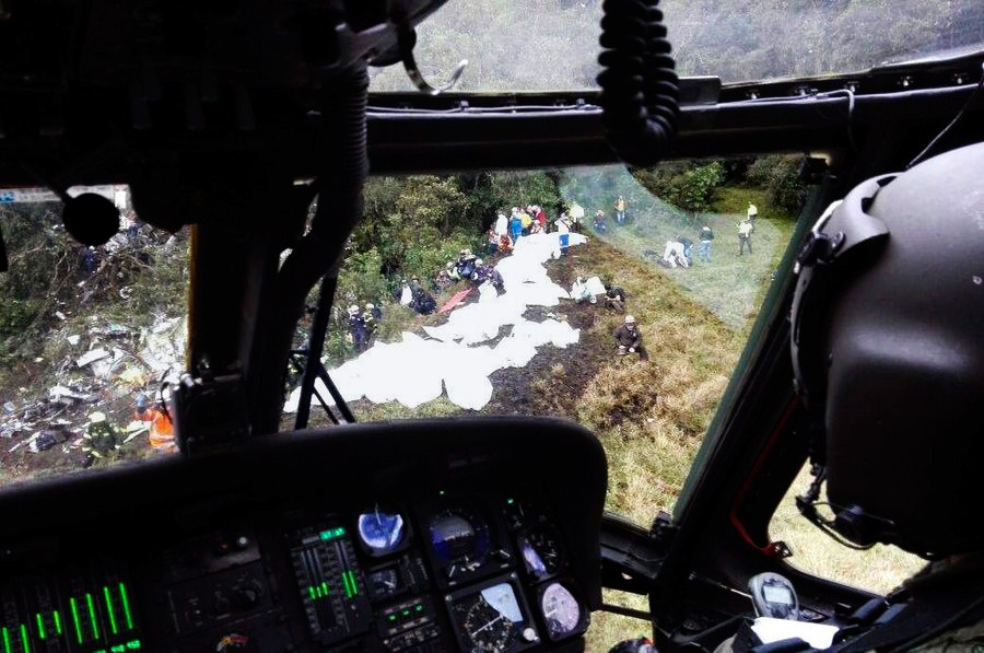 Στους 75 οι νεκροί από τη συντριβή του αεροσκάφους της βραζιλιάνικης ομάδας