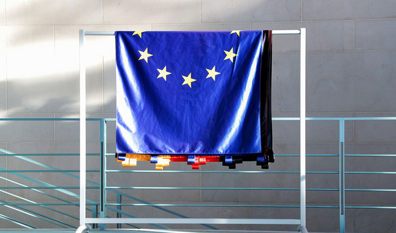 Ευρωπαίος αξιωματούχος: Συνολική λύση για την Ελλάδα πριν το τέλος του έτους