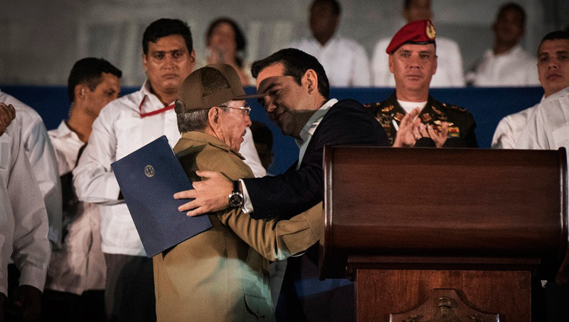 Συνάντηση Τσίπρα – Ραούλ Κάστρο για τις σχέσεις ΕΕ – Κούβας