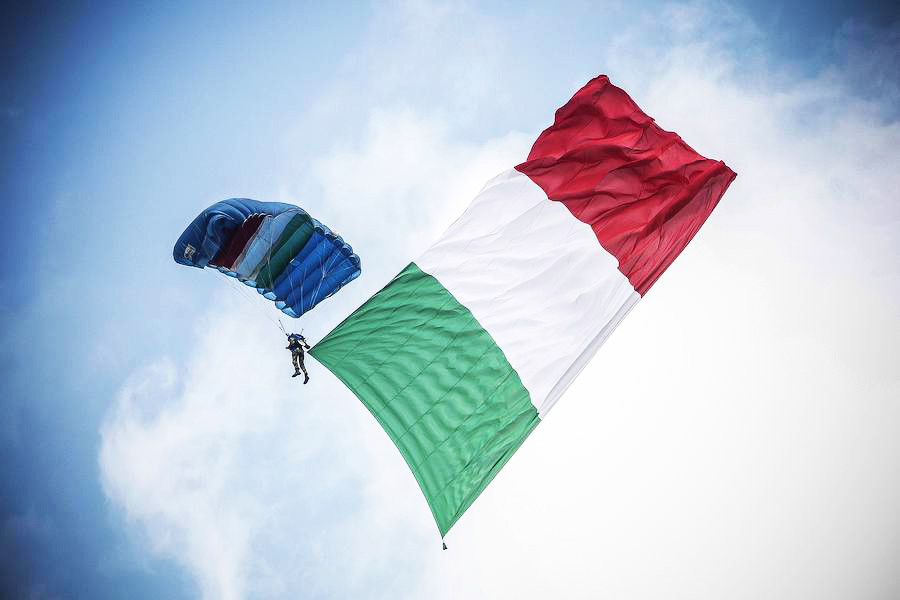 Η επόμενη ημέρα στην Ιταλία μετά το «όχι» και την έξοδο Ρέντσι