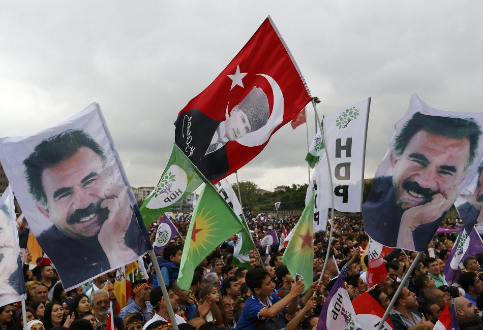 Δύο ακόμα βουλευτές του HDP συνέλαβε το καθεστώς Ερντογάν