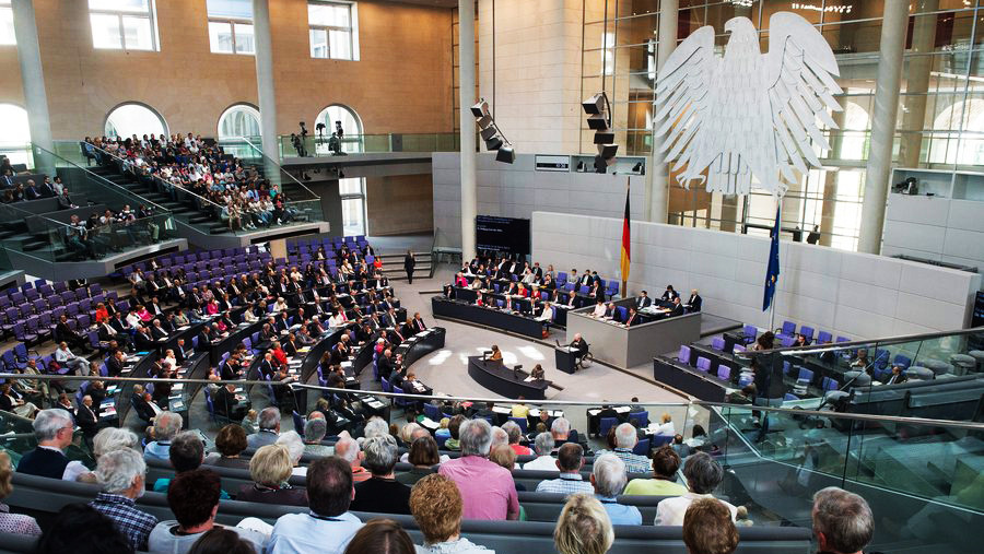 Γερμανοί βουλευτές της γραμμής Σόιμπλε δηλώνουν: «Μας έχει σπάσει τα νεύρα το ΔΝΤ»
