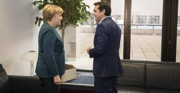 Το Βερολίνο βάζει «κόφτη» στις ελπίδες Τσίπρα για πολιτική λύση στο χρέος