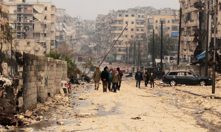 «Στο Χαλέπι η ανθρωπότητα πνέει τα λοίσθια»