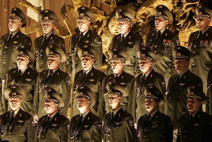 Η διάσημη στρατιωτική χορωδία Αλεξάντροφ που επέβαινε στο μοιραίο ρωσικό αεροσκάφος