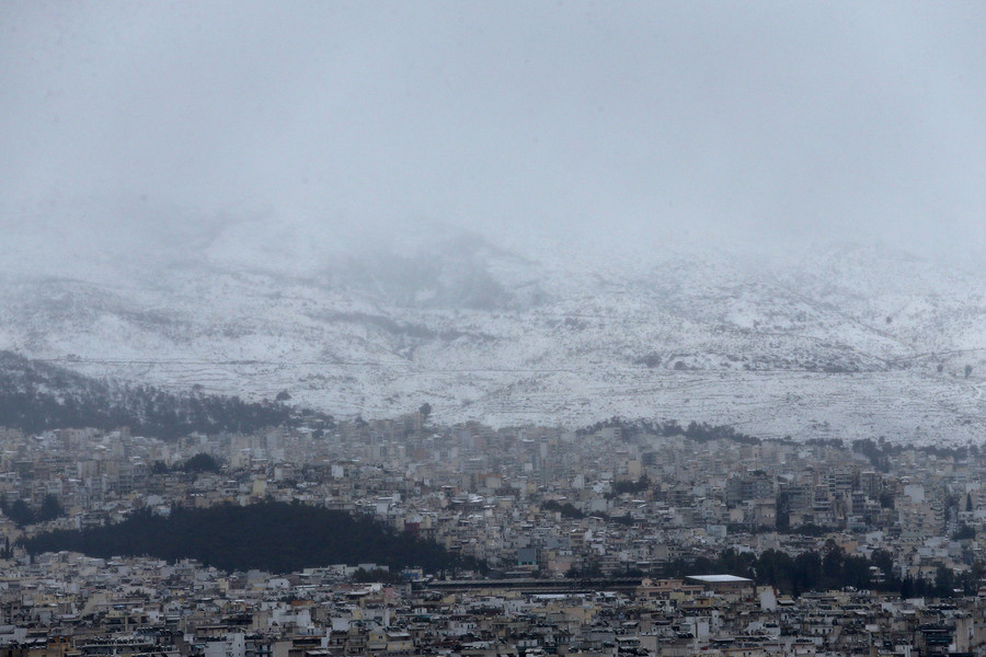 Η Αθήνα χιονισμένη! [ΦΩΤΟΓΡΑΦΙΕΣ]