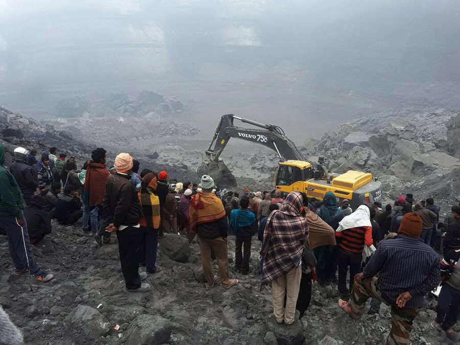 Κατέρρευσε ορυχείο στην Ινδία: 9 νεκροί και 35 τραυματίες [ΦΩΤΟ+ΒΙΝΤΕΟ]