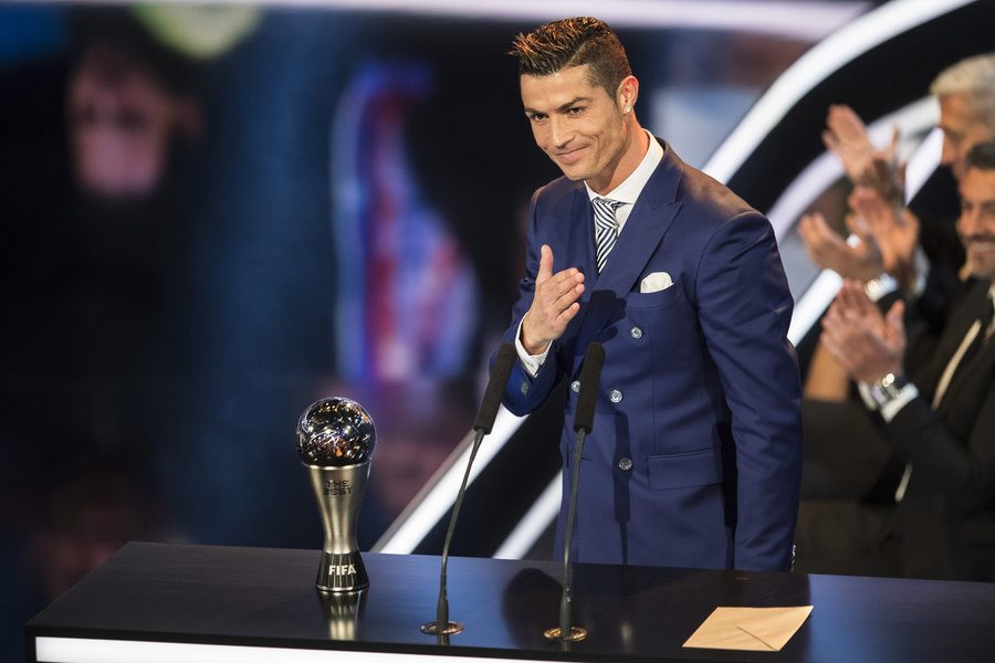 Cristiano Ronaldo… the best για το 2016!