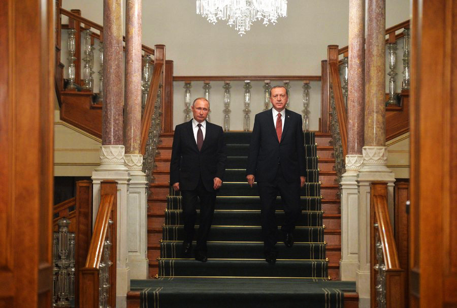 Συμφωνία Ρωσίας και Τουρκίας για συντονισμό στους βομβαρδισμούς στη Συρία