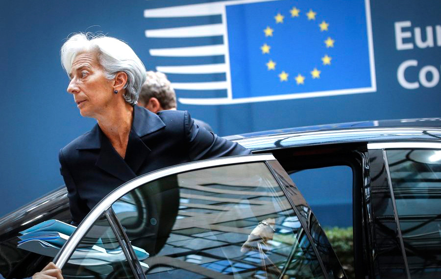 ΔΝΤ: Το ελληνικό χρέος δεν είναι βιώσιμο ούτε με πλεονάσματα 3,5%