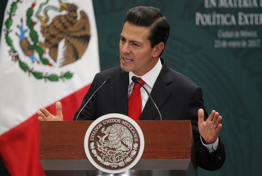 Ο πρόεδρος του Μεξικού ακυρώνει τη συνάντηση με τον Τραμπ