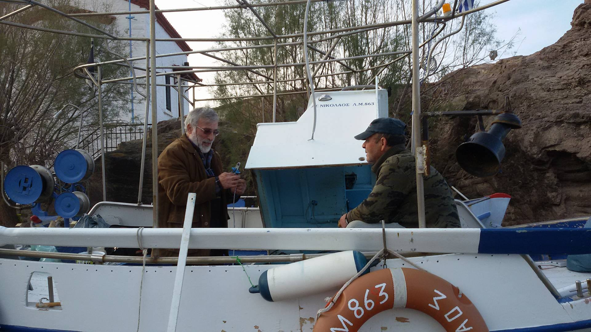 Η καμπάνια TVXS και News247 πέτυχε: Επισκευάζονται δύο βάρκες στη Λέσβο