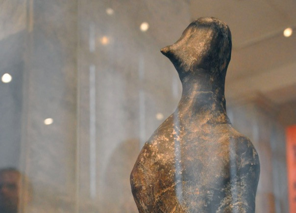 «Ένα αίνιγμα 7000 χρόνων» στο Εθνικό Αρχαιολογικό Μουσείο
