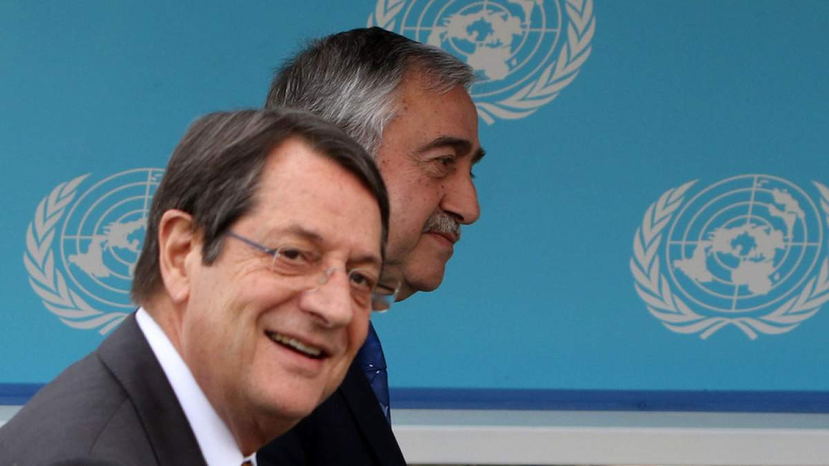 Κυπριακό: Aναστασιάδης και Ακιντζί συμφώνησαν σε νέα διάσκεψη αρχές Μαρτίου