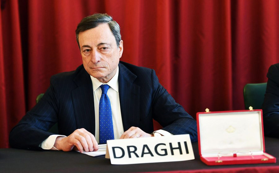 Ντράγκι: Έξοδος από το ευρώ δεν ωφελεί κανέναν