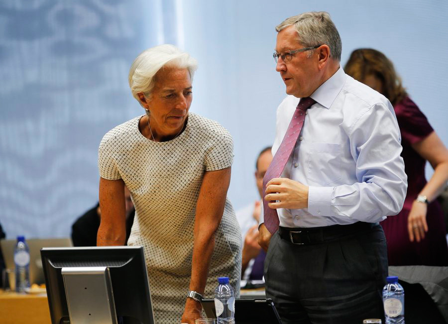 Το λανθασμένο πολιτικό δίλημμα του ΔΝΤ και της Ευρώπης