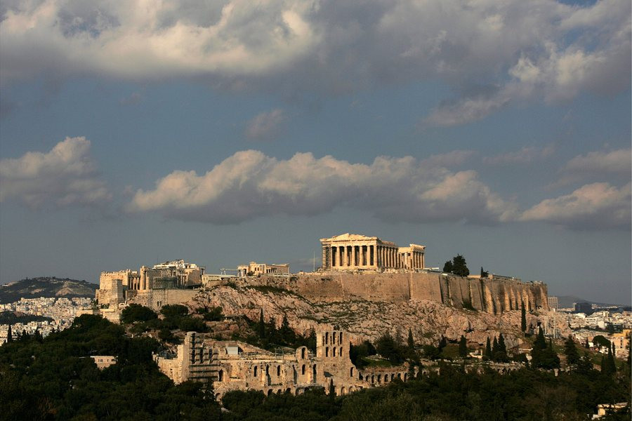 Η Αθήνα είναι ένας από τους 4 κορυφαίους ευρωπαϊκούς προορισμούς για το 2017!