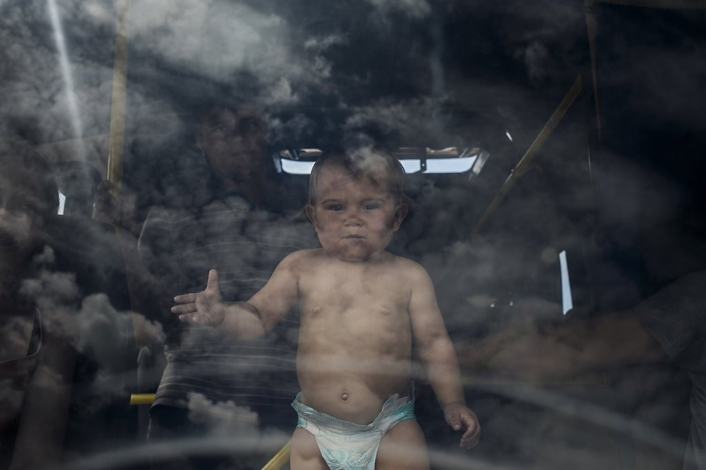 Οι «μαύρες μέρες της Ουκρανίας», το σπαρακτικό φωτορεπορτάζ που βραβεύτηκε στο World Press Photo