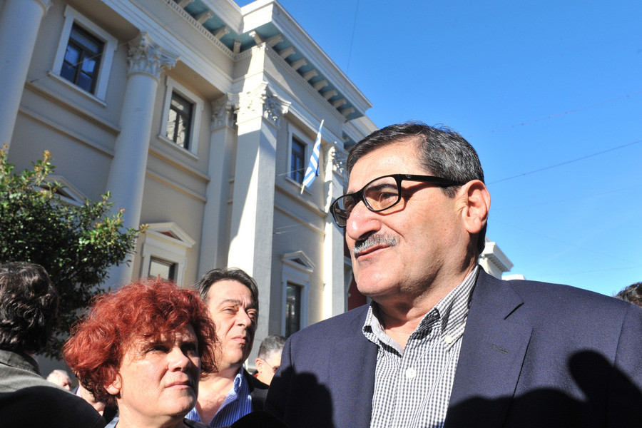Αθωώθηκε ο δήμαρχος Πατρέων, Κώστας Πελετίδης, για τη μήνυση της Χρυσής Αυγής