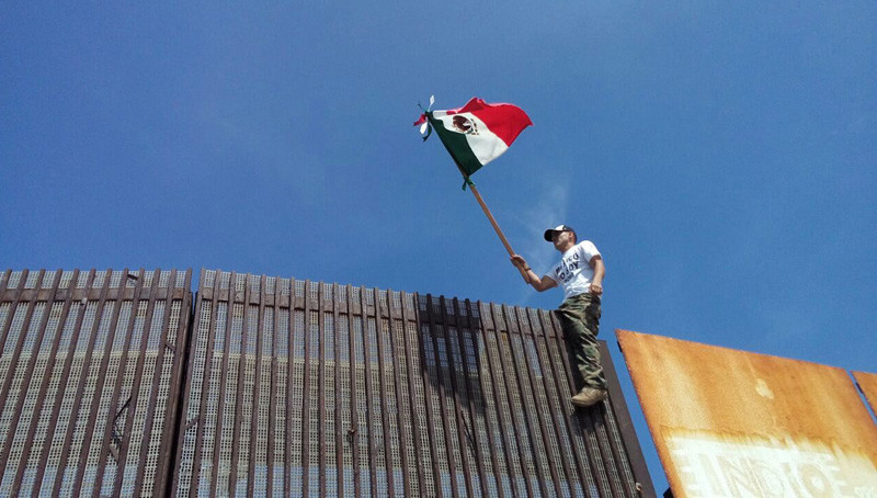 Οργισμένη αντίδραση του Μεξικό στην πολιτική του Τράμπ για την απέλαση των μεταναστών