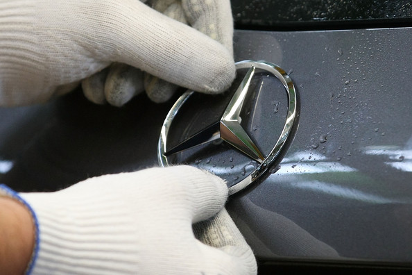 Η Mercedes ανακαλεί 1 εκατ. αυτοκίνητα