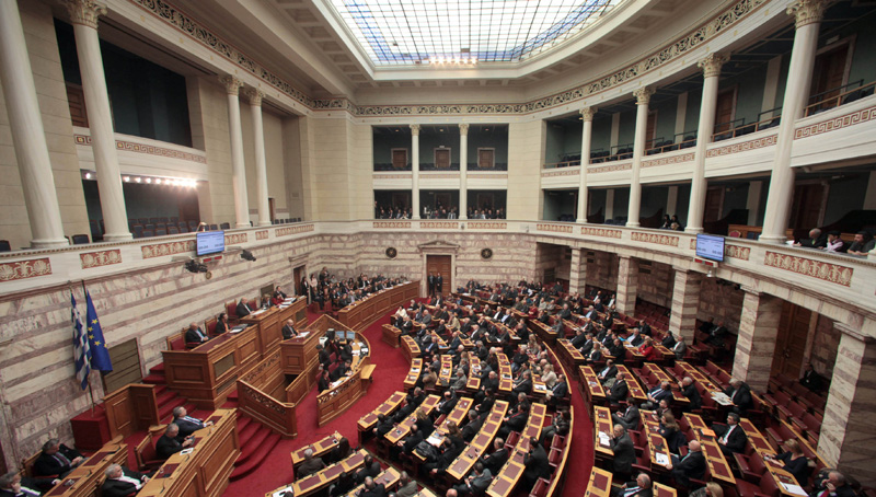 Κατατέθηκε η τροπολογία για τις συντάξεις