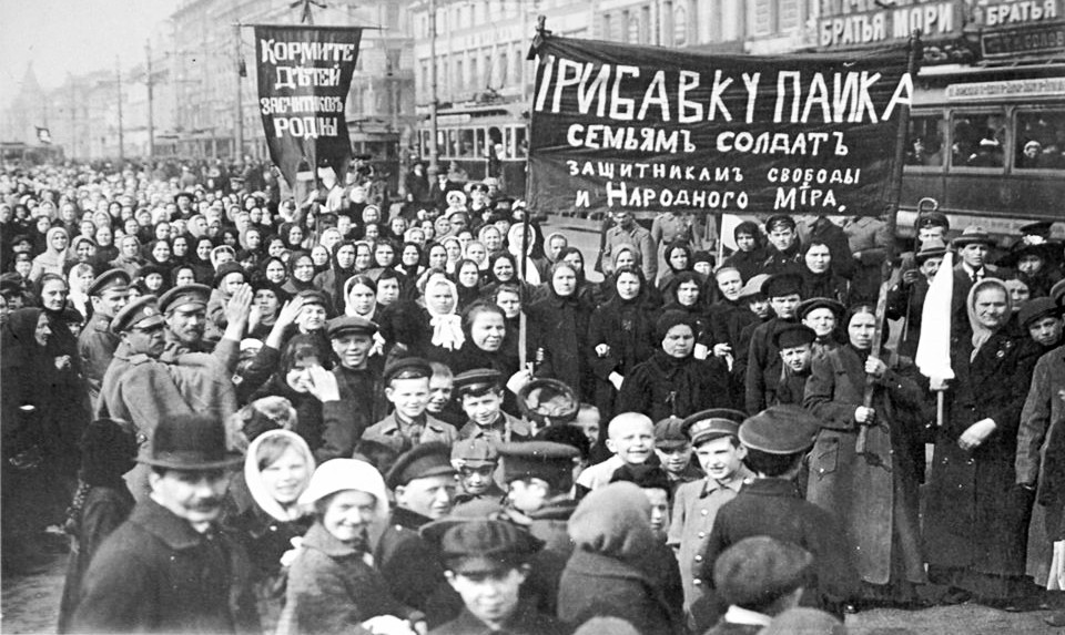 Ρωσία 1917: Eπανάσταση ή πραξικόπημα των μπολσεβίκων;