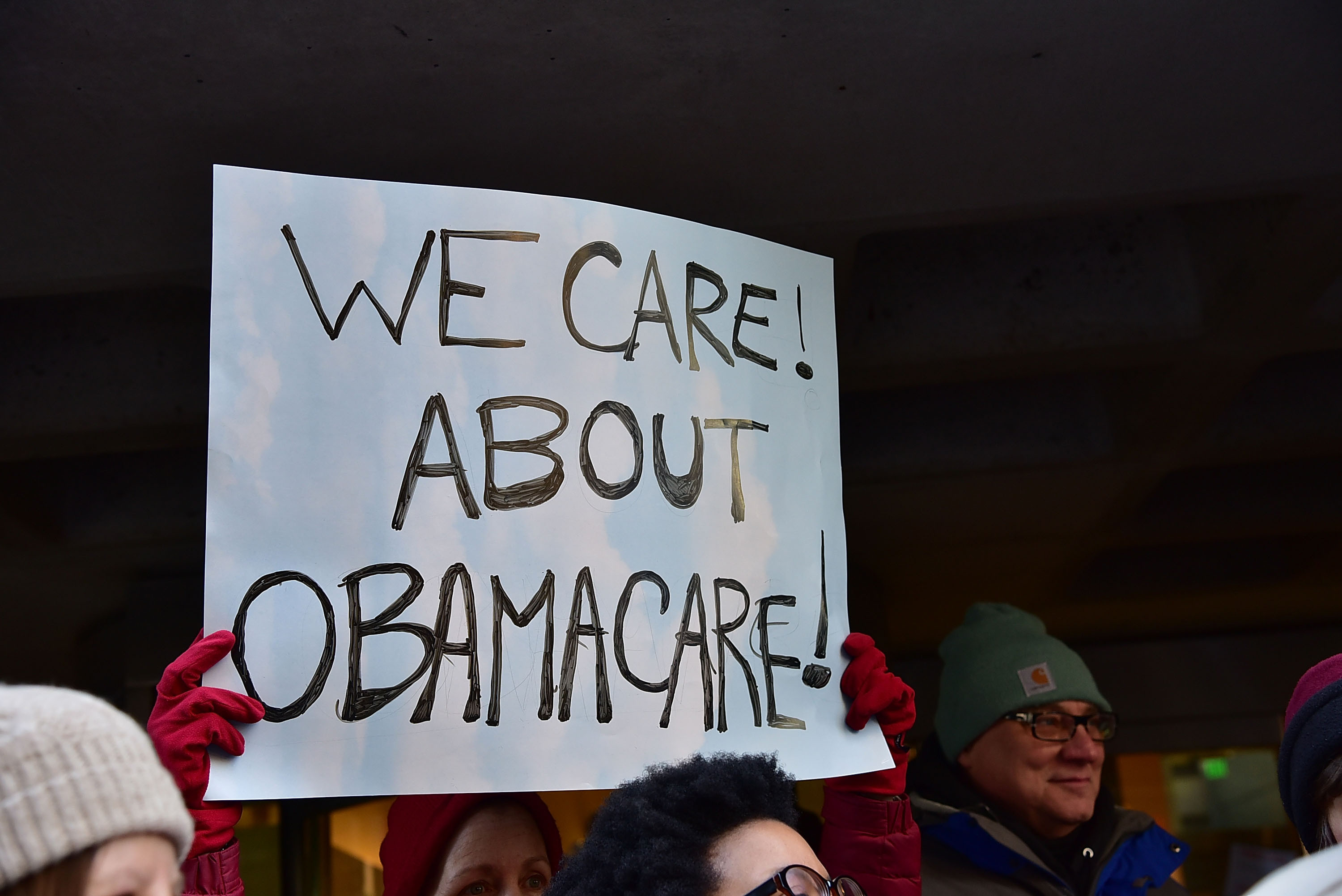 Κοινωνικό «πογκρόμ» από την κατάργηση του «Obamacare»