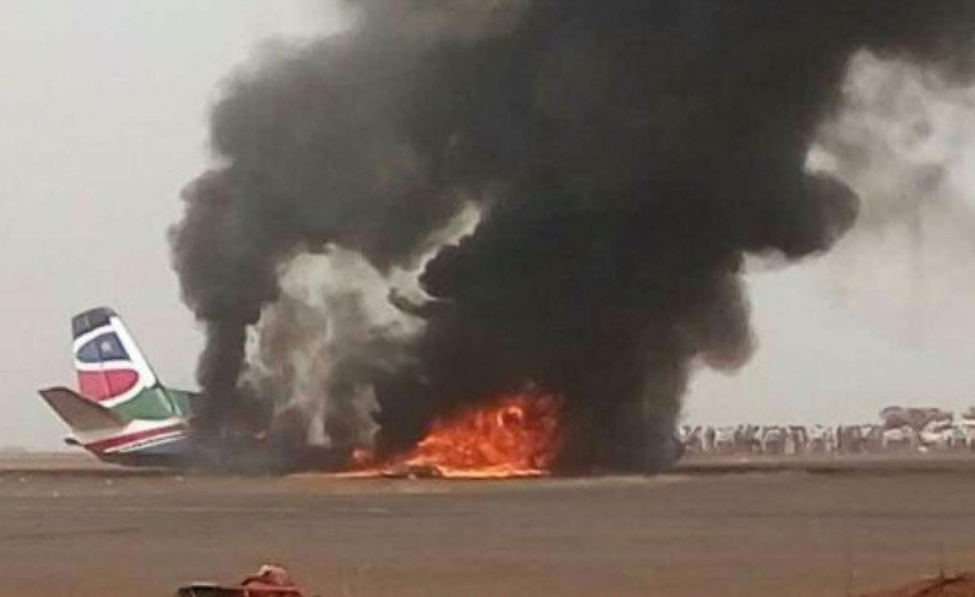 Αεροπλάνο συνετρίβη σε αεροδρόμιο του Σουδάν – Δεν σκοτώθηκε κανένας επιβάτης [ΦΩΤΟ]