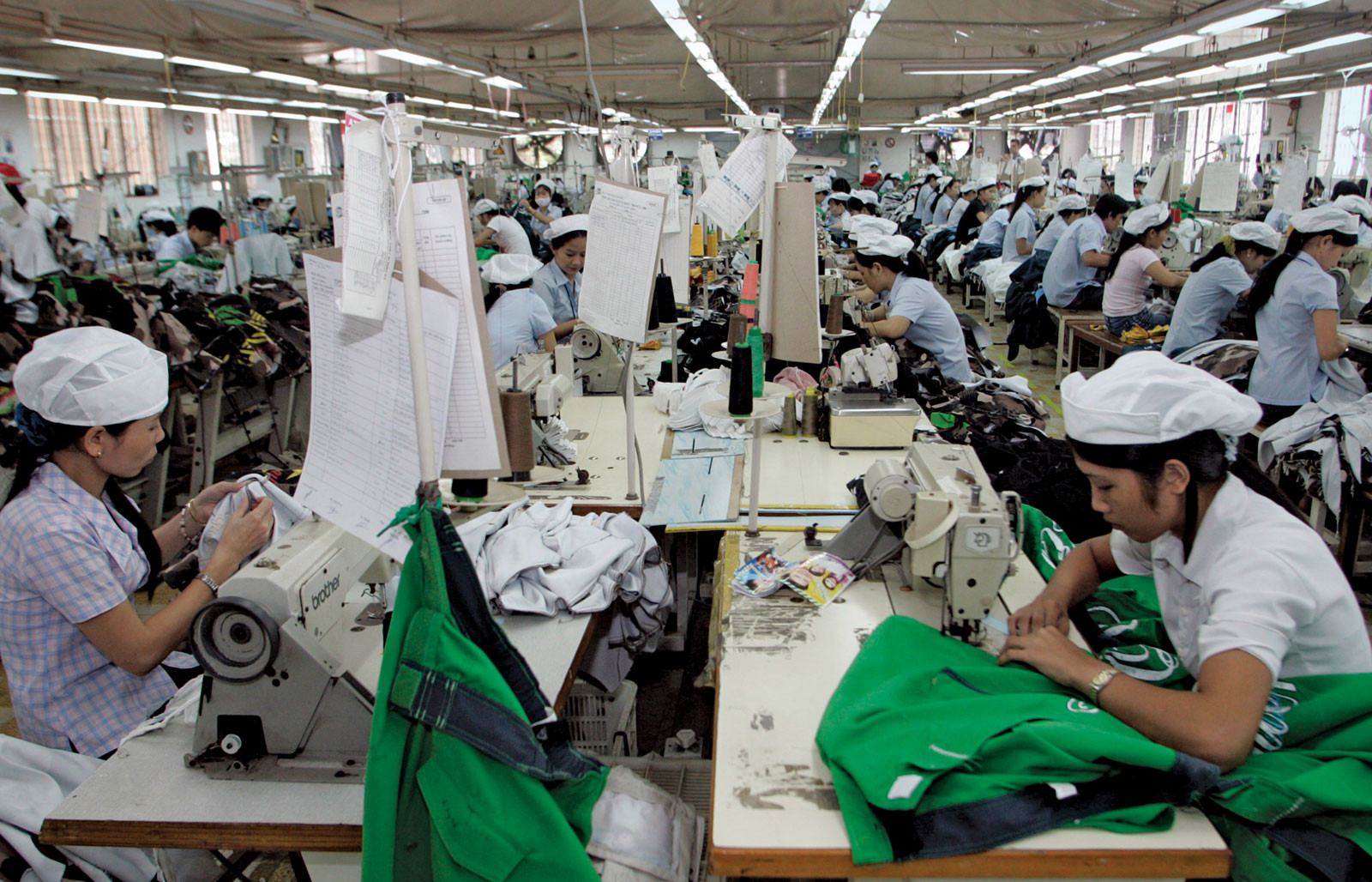 Το Βιετνάμ ονειρεύεται να μετατραπεί σε παγκόσμιο εργοστάσιο