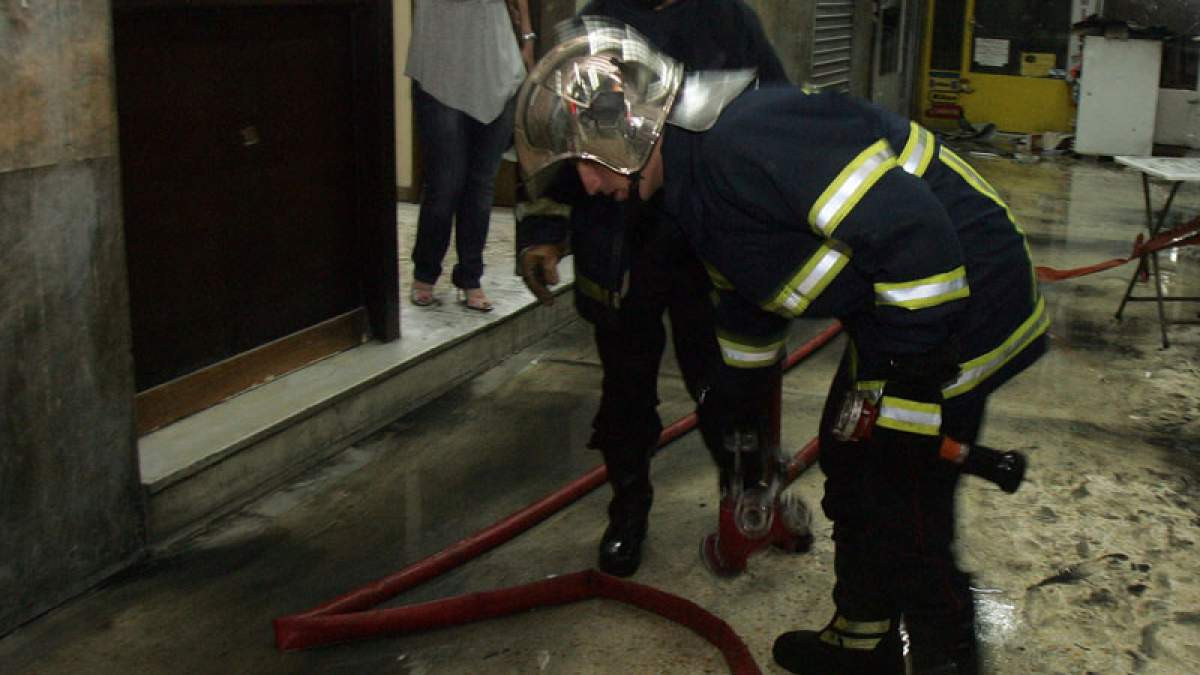 Οι Πυρήνες της Φωτιάς ανέλαβαν την ευθύνη για την επίθεση με γκαζάκια στο βιβλιοπωλείο του Γεωργιάδη