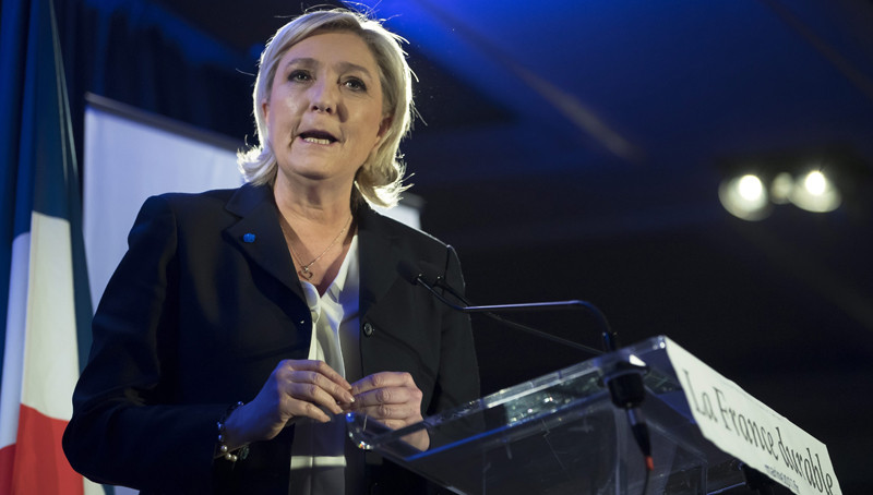 Μαρίν Λε Πεν: Οι επενδυτές δεν θα εγκαταλείψουν τη Γαλλία εάν η χώρα αποχωρήσει από το ευρώ