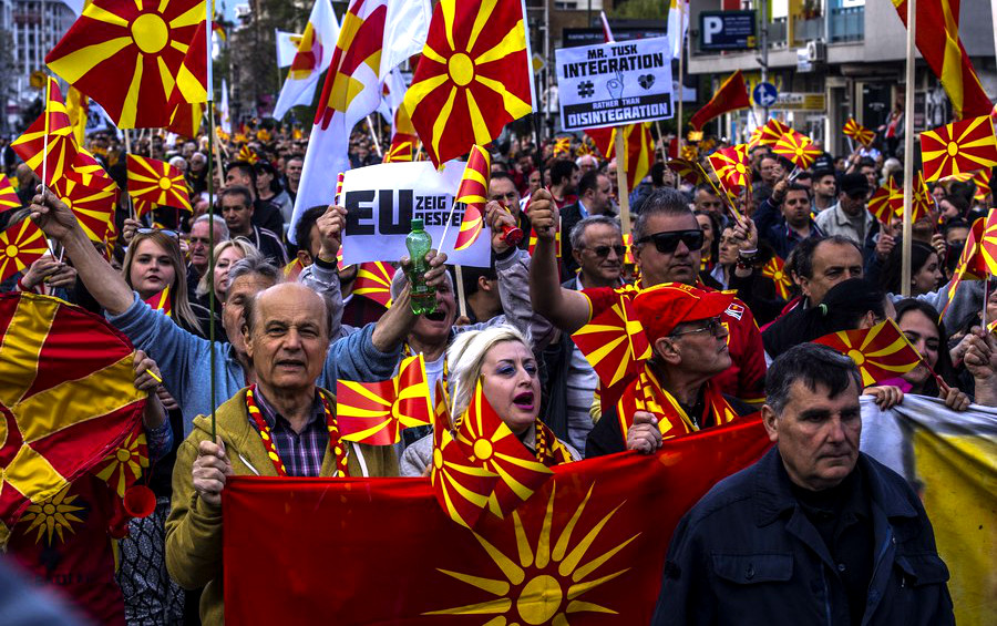 Καζάνι που βράζει η ΠΓΔΜ: Σε απόλυτη ακυβερνησία η χώρα