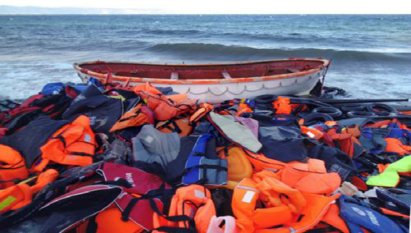 Εντοπίστηκαν 28 μετανάστες νεκροί από δίψα και πείνα στα ανοικτά της Λιβύης