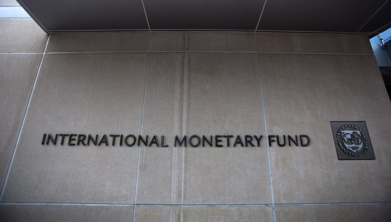 ΔΝΤ: Απαραίτητη σε κάποιο βαθμό αναδιάρθρωση του ελληνικού χρέους