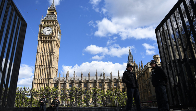 Εγκρίθηκε από το βρετανικό κοινοβούλιο η διεξαγωγή πρόωρων βουλευτικών εκλογών