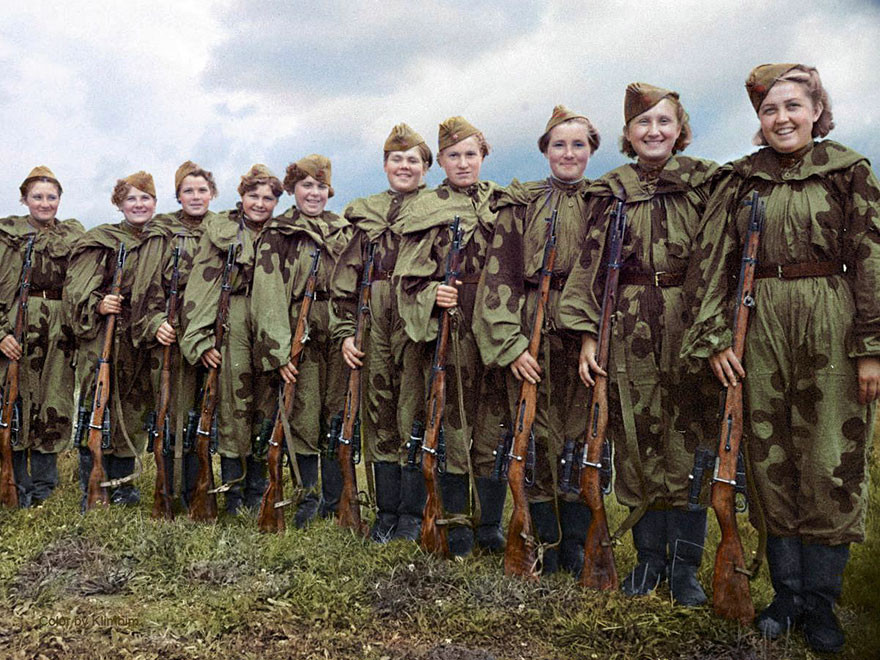 «Κυρίες του Θανάτου»: Οι Ρωσίδες που προκαλούσαν τρόμο στους Ναζί [ΦΩΤΟ]