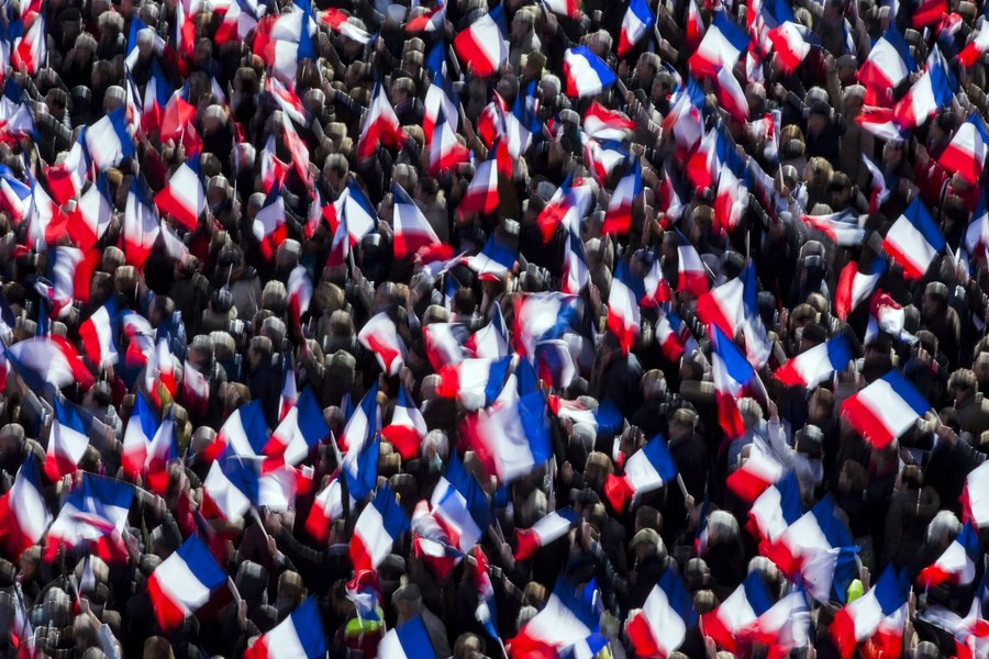 Σε τροχιά ραγδαίων αλλαγών το γαλλικό πολιτικό σύστημα