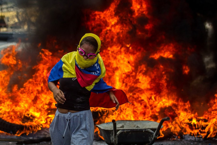Ακόμη ένας νεκρός στις διαδηλώσεις στη Βενεζουέλα