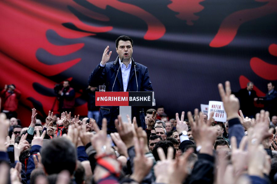 Καζάνι που βράζει η Αλβανία: Ζητούν παραίτηση του Ράμα εδώ και τώρα