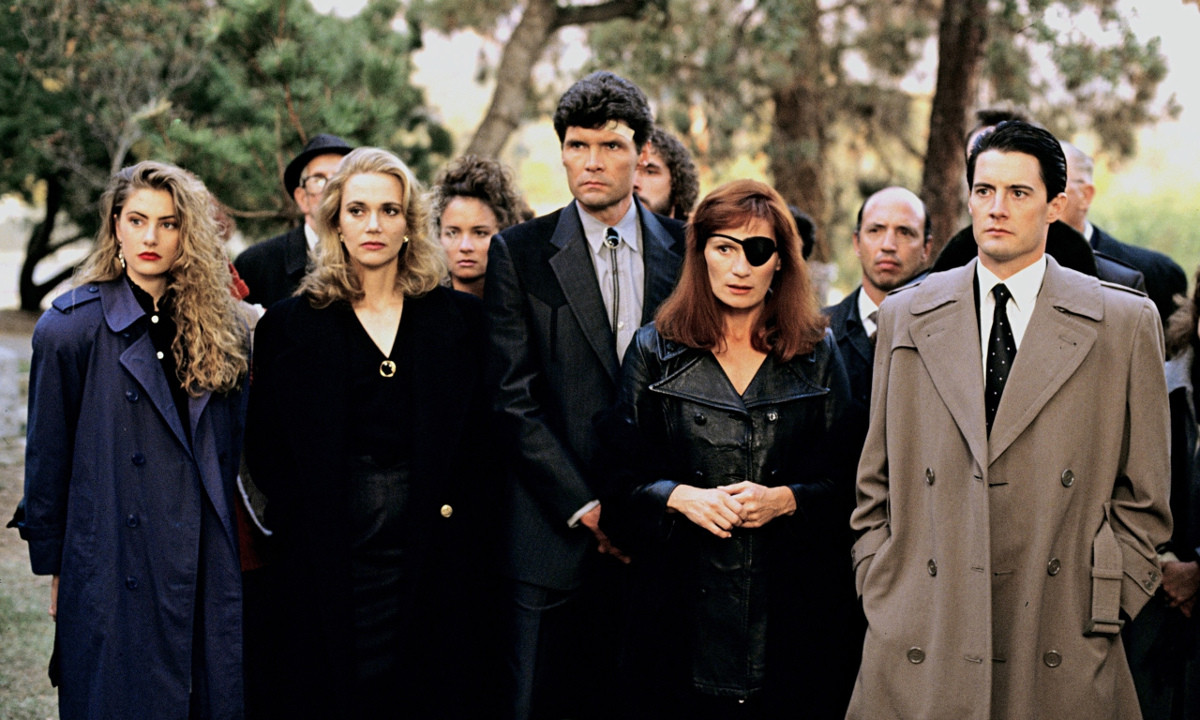 Η καλτ τηλεοπτική σειρά του Ντέιβιντ Λιντς: «Twin Peaks»