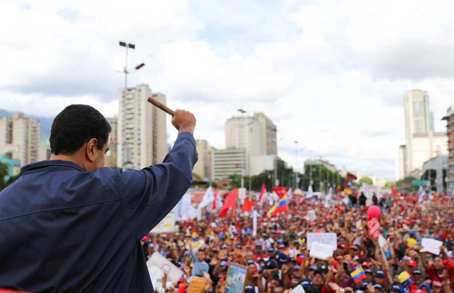 Βενεζουέλα: Νέα λαϊκή συνέλευση πρότεινε ο Μαδούρο