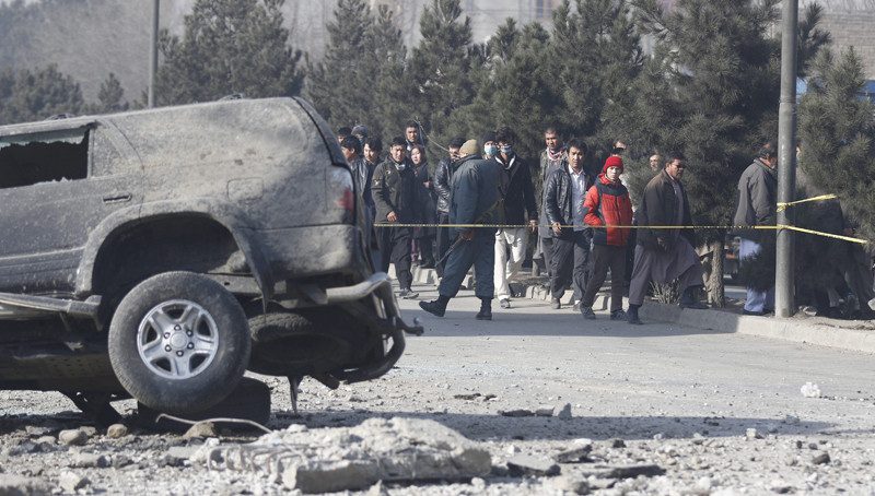 Οκτώ νεκροί από βομβιστική επίθεση αυτοκτονίας στην Καμπούλ
