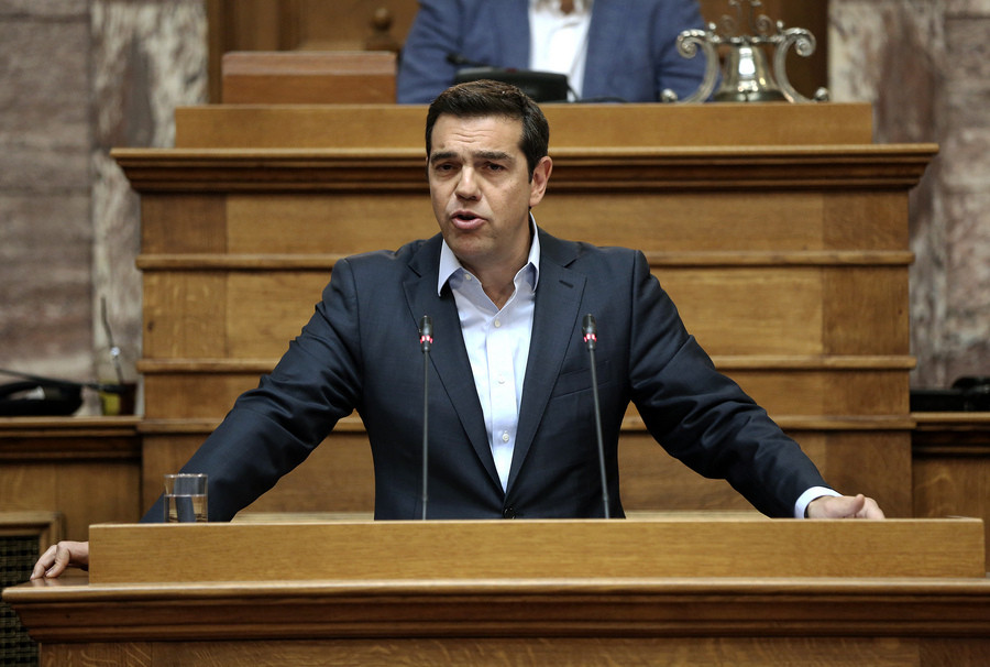 Οι αντιδράσεις των κομμάτων για την ομιλία Τσίπρα στην κοινοβουλευτική ομάδα του ΣΥΡΙΖΑ