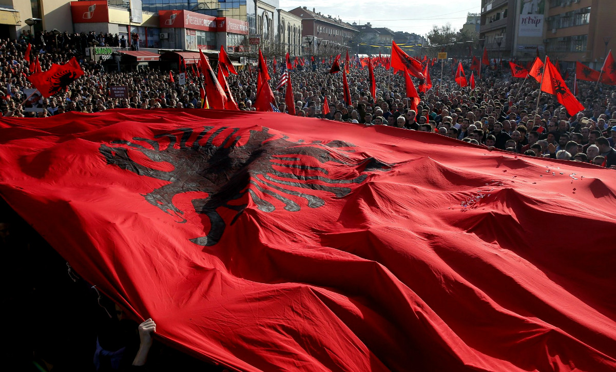 «Μεγάλη Αλβανία»: Πορεία προς νέα αποσταθεροποίηση των Βαλκανίων;