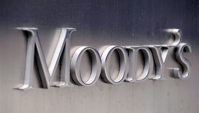Moody’s: Στο 1,5% η ανάπτυξη, σταθερή η προοπτική για το αξιόχρεο των τραπεζών