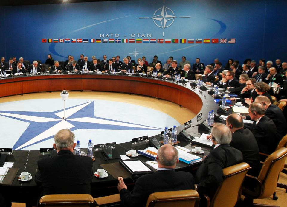 Ετοιμάζεται για Συρία… το «όλον» ΝΑΤΟ;
